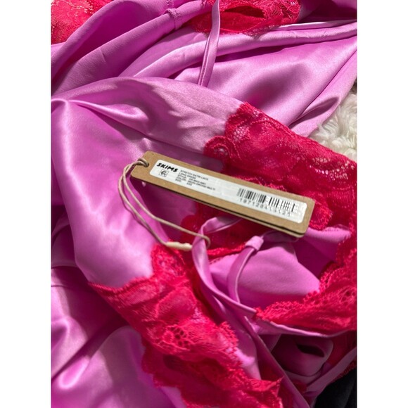 NWT SKIMS Woven Shine Stretch Satin Lace Long Dress in Neon Orchid Size XXS - Picture 5 of 5